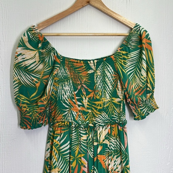 Betsey Johnson - Tropical Leaf Print Smocked Ruffle Tiered Maxi Dress Size XS - Picture 13 of 13